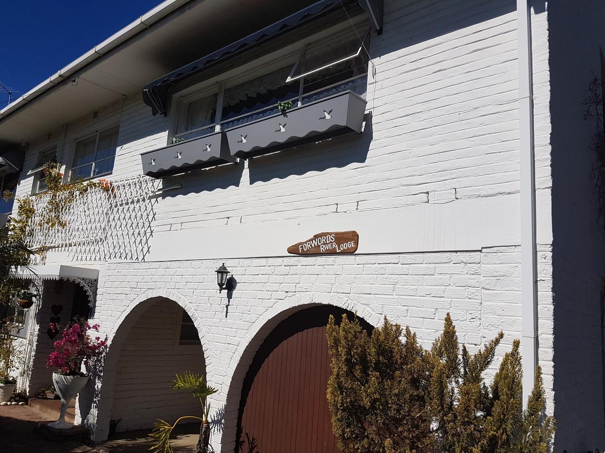 Forword'S River Lodge イースト・ロンドン エクステリア 写真
